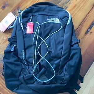 North face borealis women’s backpack NWT
